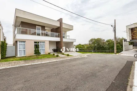 Casa de Condomínio com 4 Quartos à venda, 313m² no Butiatuvinha, Curitiba