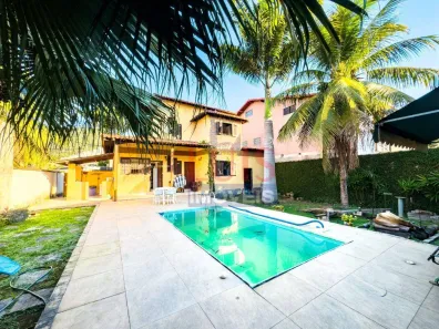 Casa com 4 Quartos à venda, 140m² no Maravista, Niterói