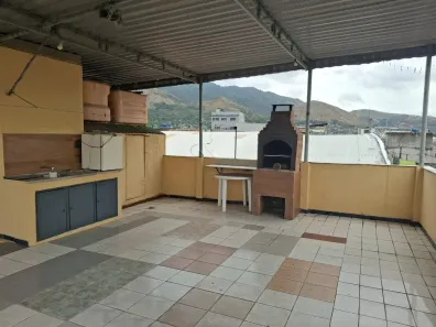 Casa com 2 Quartos à venda, 100m² no Nossa Senhora de Fátima, Nilópolis