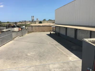 Galpão/Depósito/Armazém para alugar, 2000m² no Parque das Palmeiras, Camaçari