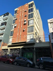 Sala Comercial à venda, 300m² no Independência, Porto Alegre
