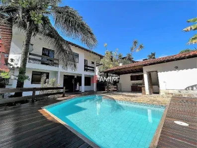 Casa de Condomínio com 3 Quartos à venda, 400m² no Camboinhas, Niterói
