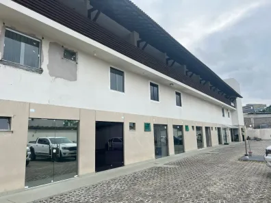 Galpão/Depósito/Armazém à venda, 76m² no Pitangueiras, Lauro de Freitas