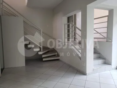 Casa com 7 Quartos à venda, 181m² no Tabajaras, Uberlândia