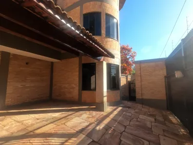 Sobrado com 5 Quartos à venda, 470m² no Saudade, Araçatuba