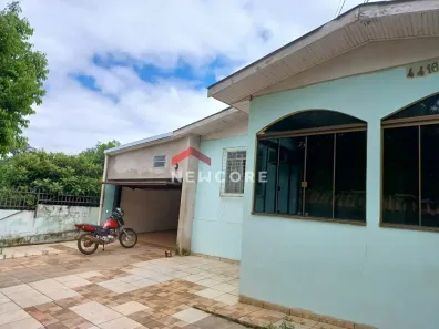 Casa com 4 Quartos à venda, 180m² no Independência, Medianeira