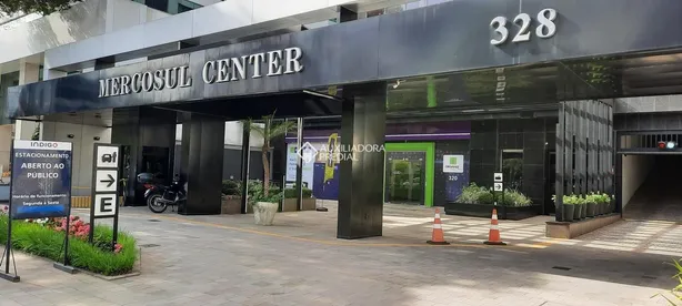 Sala Comercial para alugar, 38m² no Boa Vista, Porto Alegre