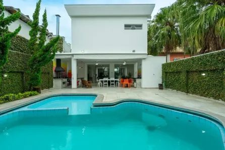 Casa com 7 Quartos à venda, 800m² no Jardim Leonor, São Paulo