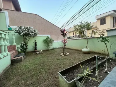 Sobrado com 3 Quartos à venda, 121m² no Vila Irmãos Arnoni, São Paulo