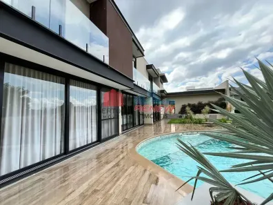 Casa de Condomínio com 3 Quartos à venda, 290m² no Loteamento Brisas do Lago, Jundiaí