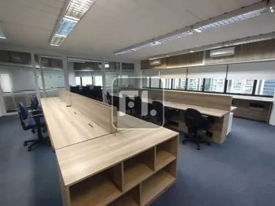 Sala Comercial para venda ou aluguel, 154m² no Cidade Monções, São Paulo