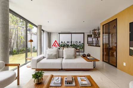 Casa de Condomínio com 4 Quartos à venda, 579m² no Jardim Europa, São Paulo