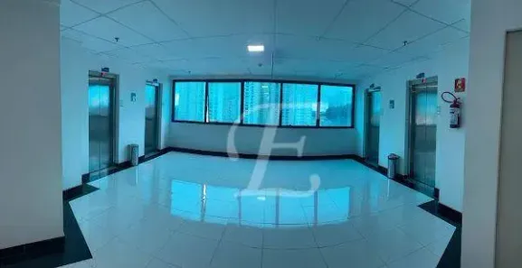 Sala Comercial à venda, 23m² no Jardim Maria Rosa, Taboão da Serra