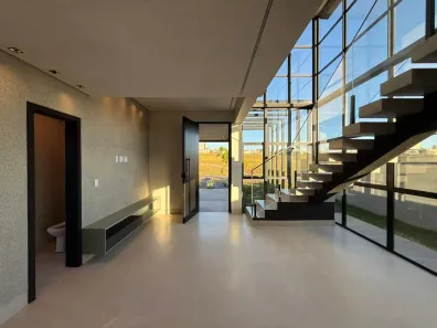 Casa de Condomínio com 3 Quartos à venda, 186m² no Jardins Parma, Senador Canedo