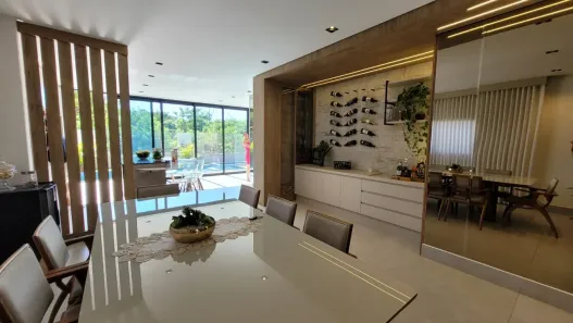Sobrado com 5 Quartos para alugar, 303m² no Jardins Nápoles, Senador Canedo