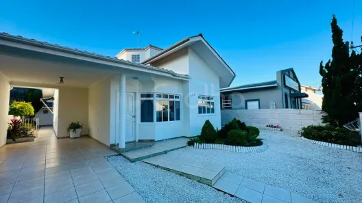 Casa com 3 Quartos à venda, 125m² no Centro, Palhoça