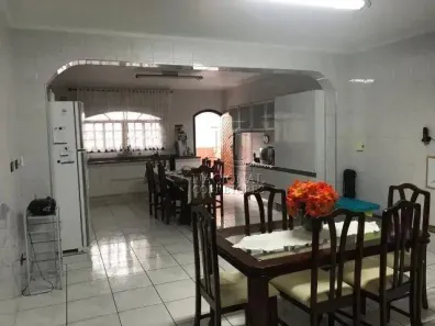 Sobrado com 3 Quartos à venda, 381m² no Bangú, Santo André