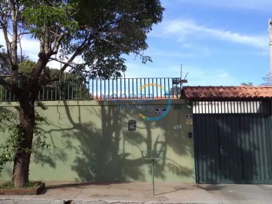 Casa com 2 Quartos à venda, 120m² no Colúmbia, Londrina