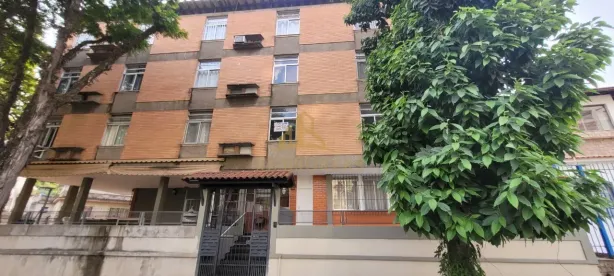 Apartamento com 2 Quartos à venda, 68m² no Jardim Amália, Volta Redonda