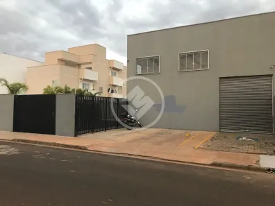 Galpão/Depósito/Armazém à venda, 264m² no Novo Mundo, Uberlândia