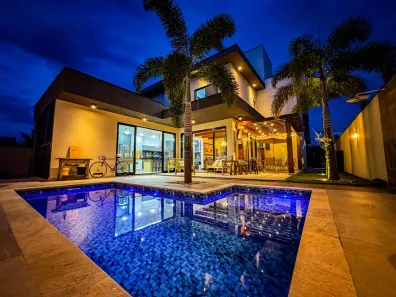 Casa de Condomínio com 4 Quartos à venda, 280m² no Quiririm, Taubaté