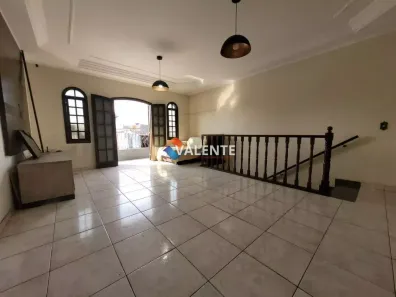 Sobrado com 2 Quartos à venda, 100m² no Santa Maria, Santos