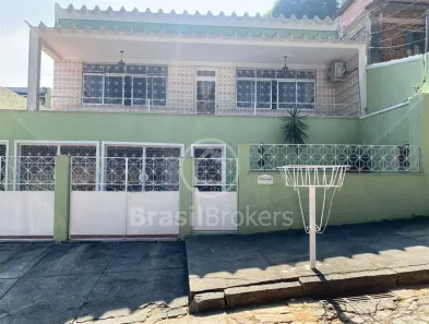Casa com 4 Quartos à venda, 265m² no Vila Valqueire, Rio de Janeiro