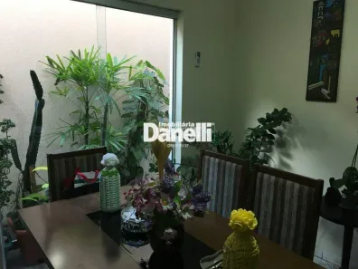 Casa com 3 Quartos à venda, 200m² no Parque Paduan, Taubaté