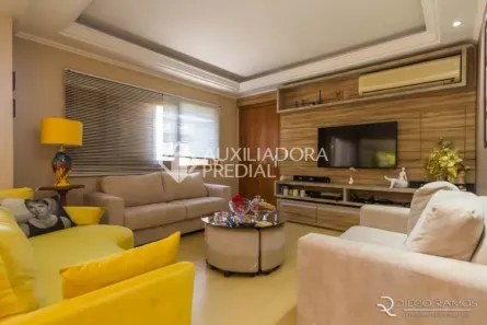 Apartamento com 3 Quartos à venda, 107m² no Jardim Itu, Porto Alegre