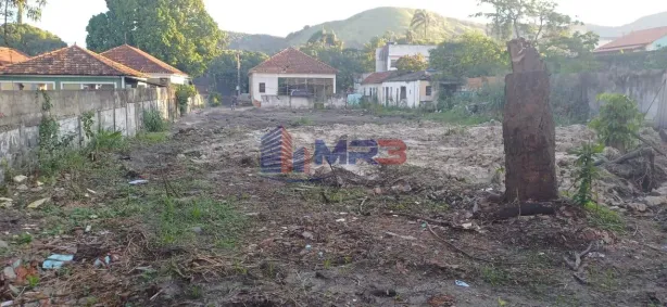 Lote/Terreno à venda, 1936m² no Praça Seca, Rio de Janeiro