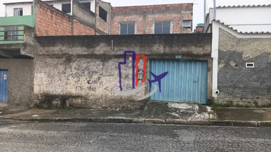 Casa com 2 Quartos à venda, 200m² no Centro, Contagem