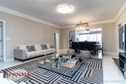 Casa com 5 Quartos à venda, 450m² no Jardim Lindóia, Porto Alegre