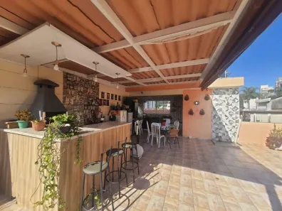 Casa com 2 Quartos à venda, 250m² no Canto do Forte, Praia Grande