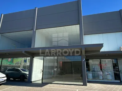 Sala Comercial para alugar, 100m² no Vila Esperança, Tubarão