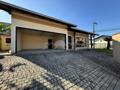 Casa com 2 Quartos à venda, 168m² no Floresta, Joinville