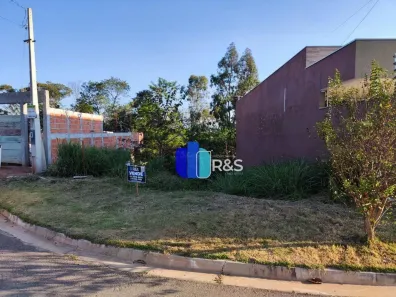 Lote/Terreno à venda, 256m² no Jardim Niero II, Louveira