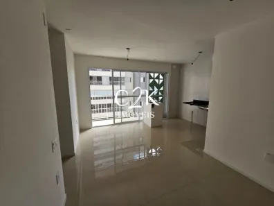 Apartamento com 2 Quartos à venda, 66m² no Setor Bueno, Goiânia
