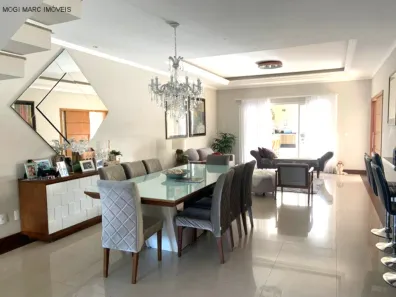 Sobrado com 4 Quartos à venda, 600m² no Vila Oliveira, Mogi das Cruzes