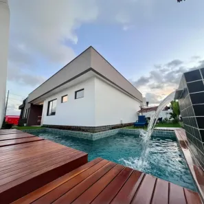 Casa com 4 Quartos à venda, 196m² no Comercial Norte, Bayeux