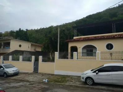 Casa com 3 Quartos à venda, 1000m² no Jardim Sulacap, Rio de Janeiro