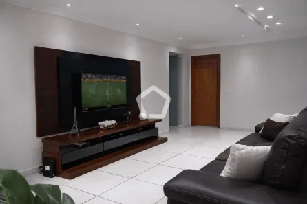 Casa com 5 Quartos à venda, 360m² no Vila Santa Maria, São Paulo
