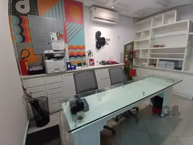 Ponto Comercial para alugar, 100m² no Rio Branco, Porto Alegre