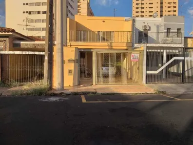 com 3 Quartos à venda, 135m² no Centro, Araraquara