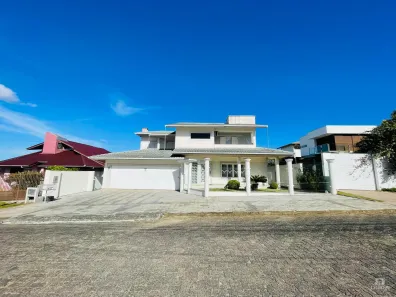Casa com 4 Quartos à venda, 430m² no Mina Brasil, Criciúma