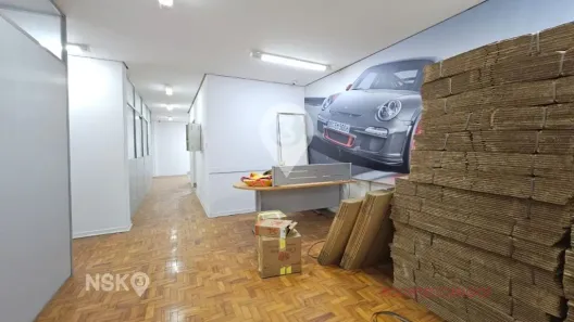 Sala Comercial com 1 Quarto para alugar, 200m² no Vila Cordeiro, São Paulo