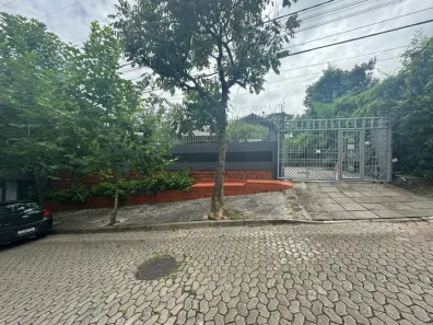 Casa com 5 Quartos para alugar, 420m² no Santa Tereza, Porto Alegre