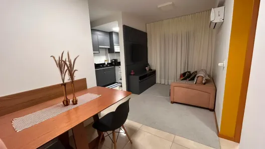 Apartamento com 2 Quartos para alugar, 52m² no Costa e Silva, Joinville