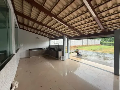 Fazenda/Sítio com 3 Quartos à venda, 2500m² no , Hidrolândia