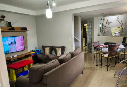 Casa com 3 Quartos à venda, 160m² no Vila João Vaz, Goiânia