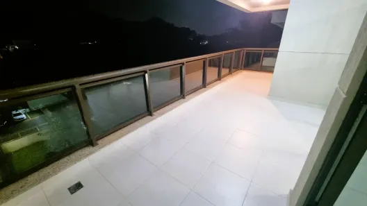 Apartamento com 2 Quartos para alugar, 77m² no Recreio dos Bandeirantes, Rio de Janeiro